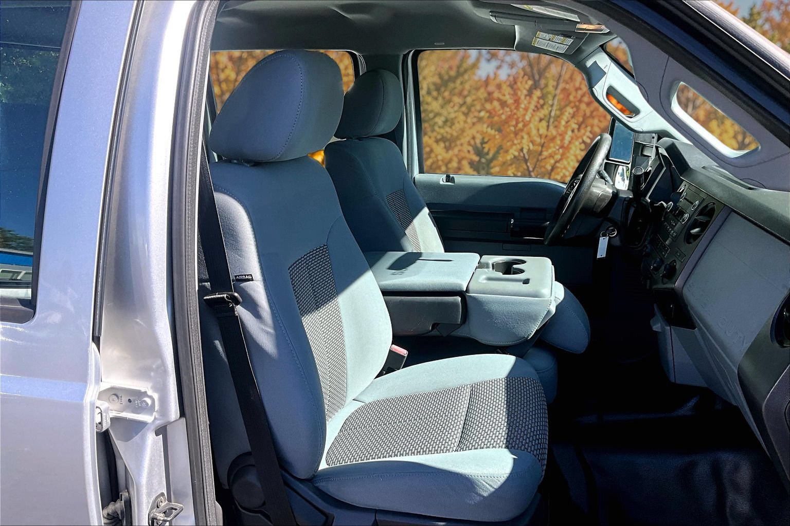 Used 2015 Ford F450 XL w/ Power Equipment Group AWD/4WD image 9