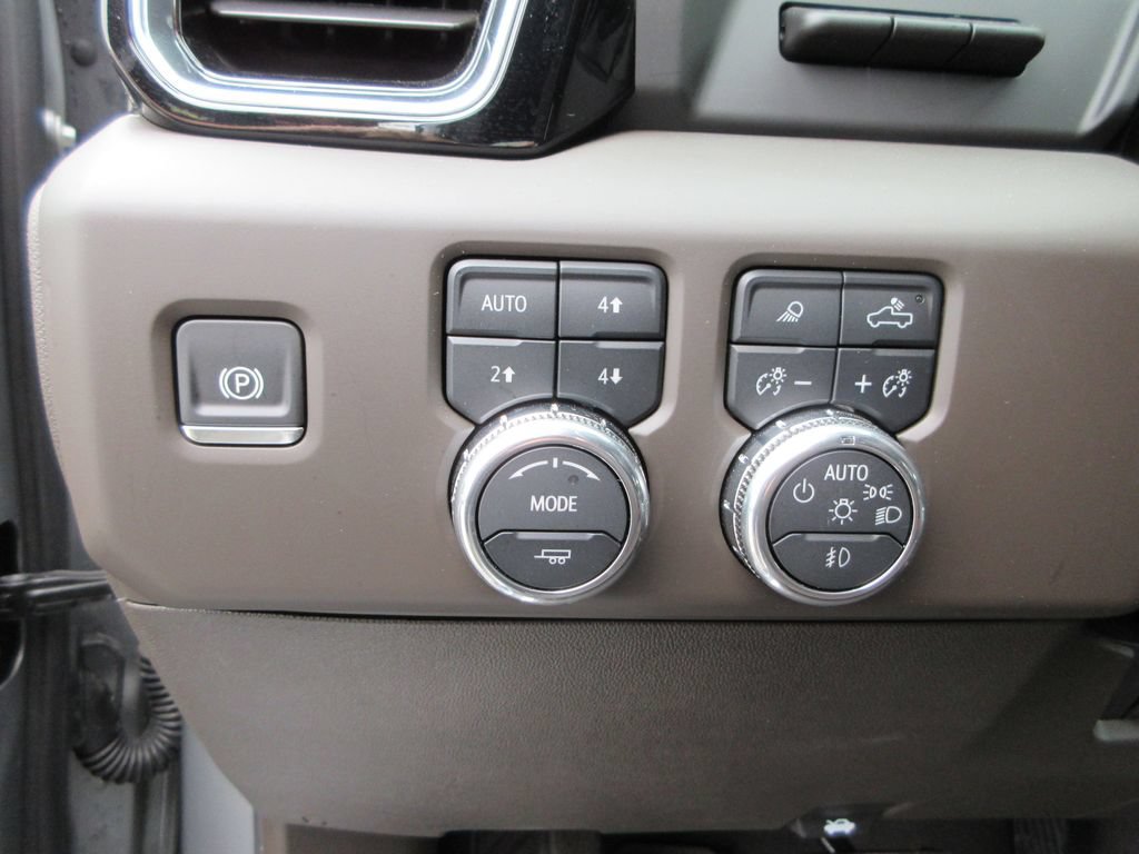 Certified 2025 GMC Sierra 2500 Denali w/ Denali Reserve Package AWD/4WD image 27