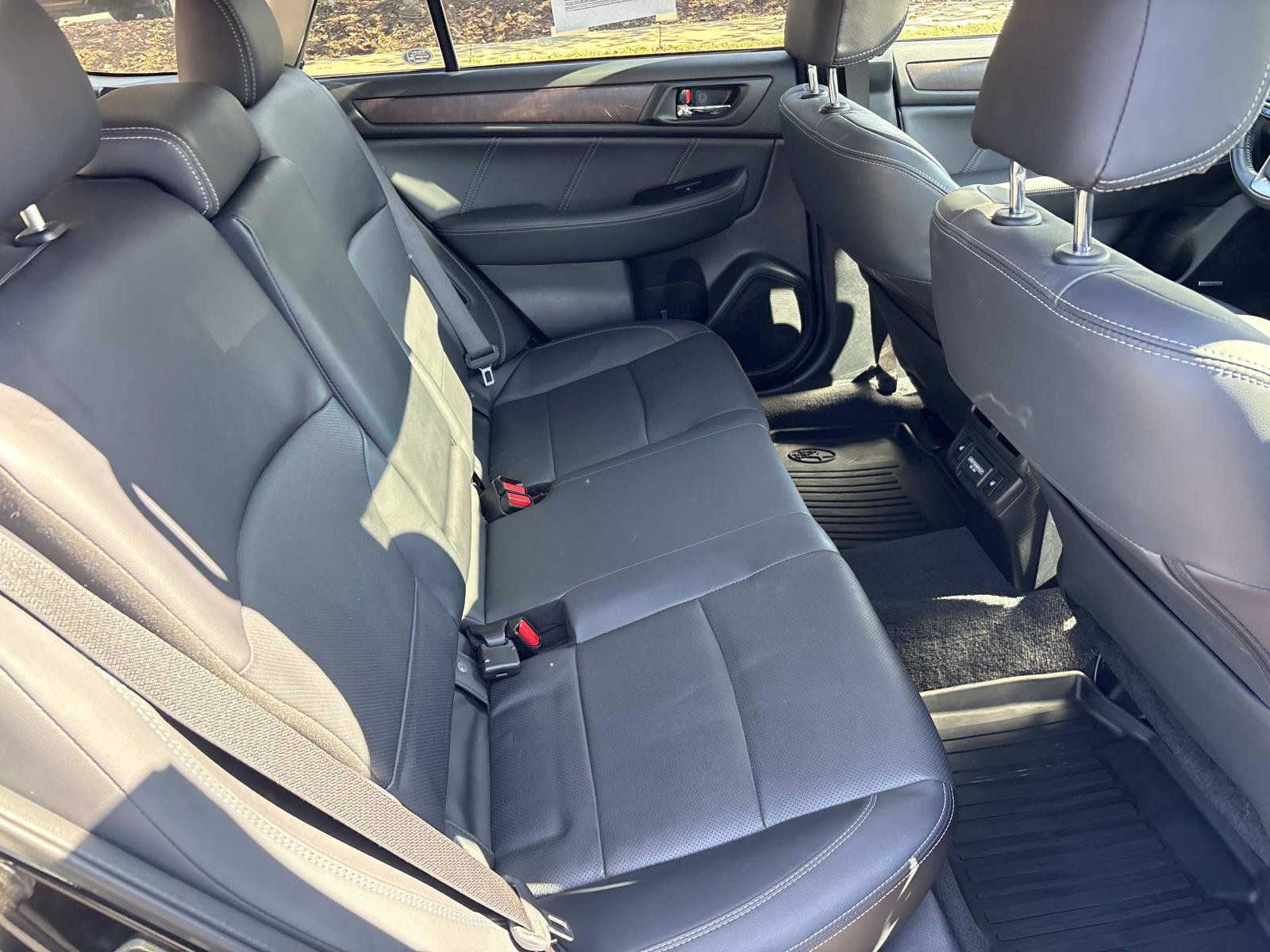 Used 2018 Subaru Outback 2.5i Limited AWD/4WD image 34
