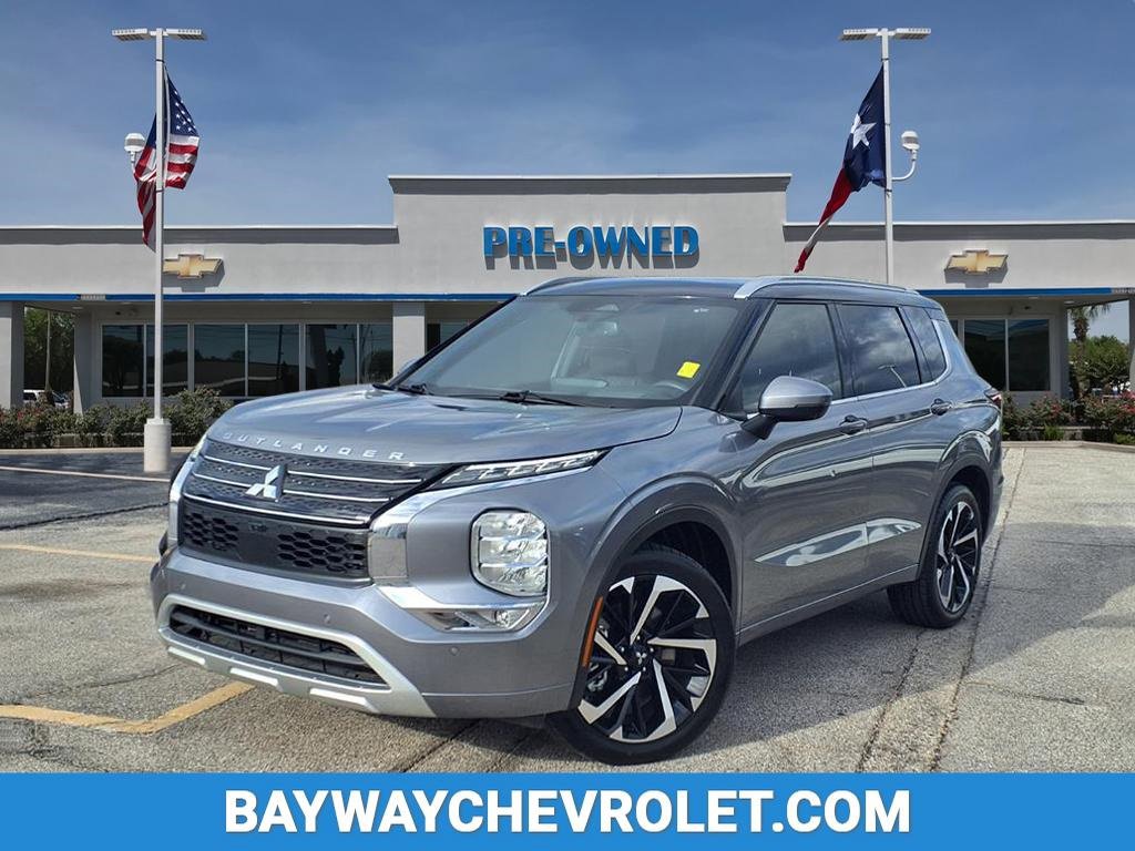 Used 2023 Mitsubishi Outlander SEL