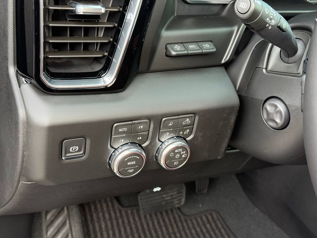 New 2026 GMC Sierra 1500 Denali Ultimate image 16