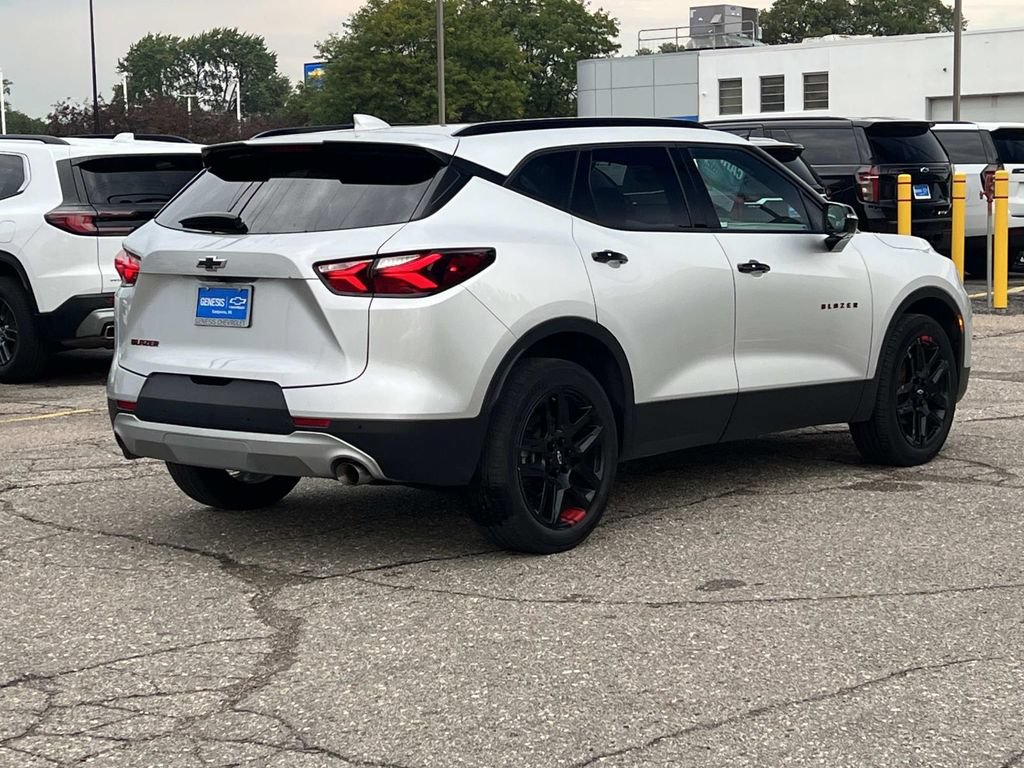 Used 2020 Chevrolet Blazer LT w/ Redline Edition FWD image 5