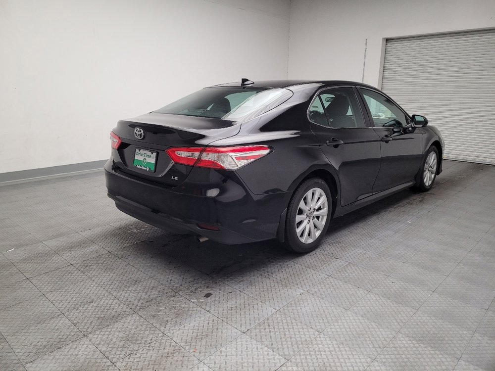 Used 2020 Toyota Camry LE image 9