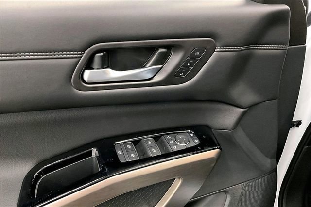 New 2025 Nissan Pathfinder Platinum w/ Lighting Package (N93) AWD/4WD image 30