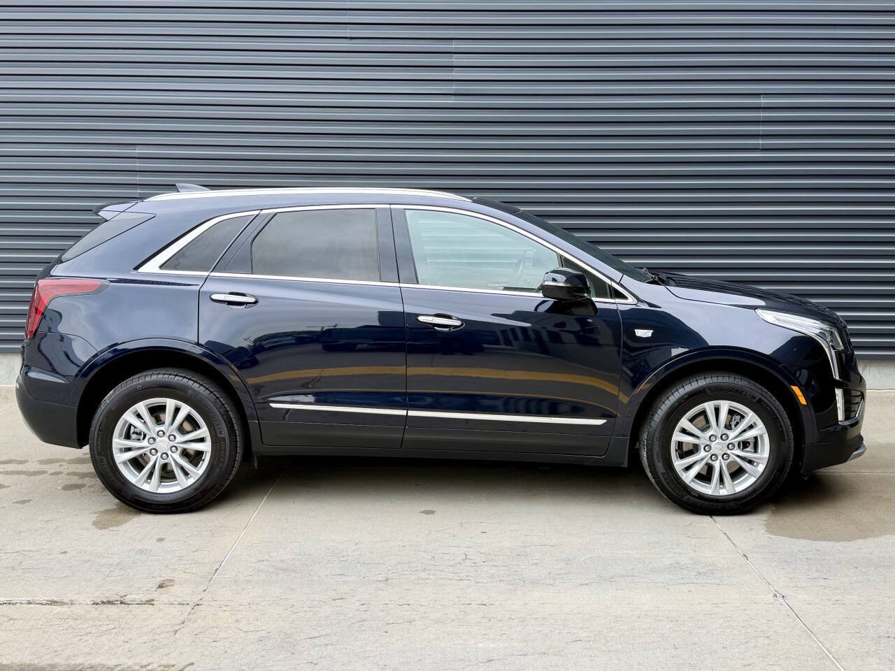 Used 2021 Cadillac XT5 Premium Luxury AWD/4WD image 10