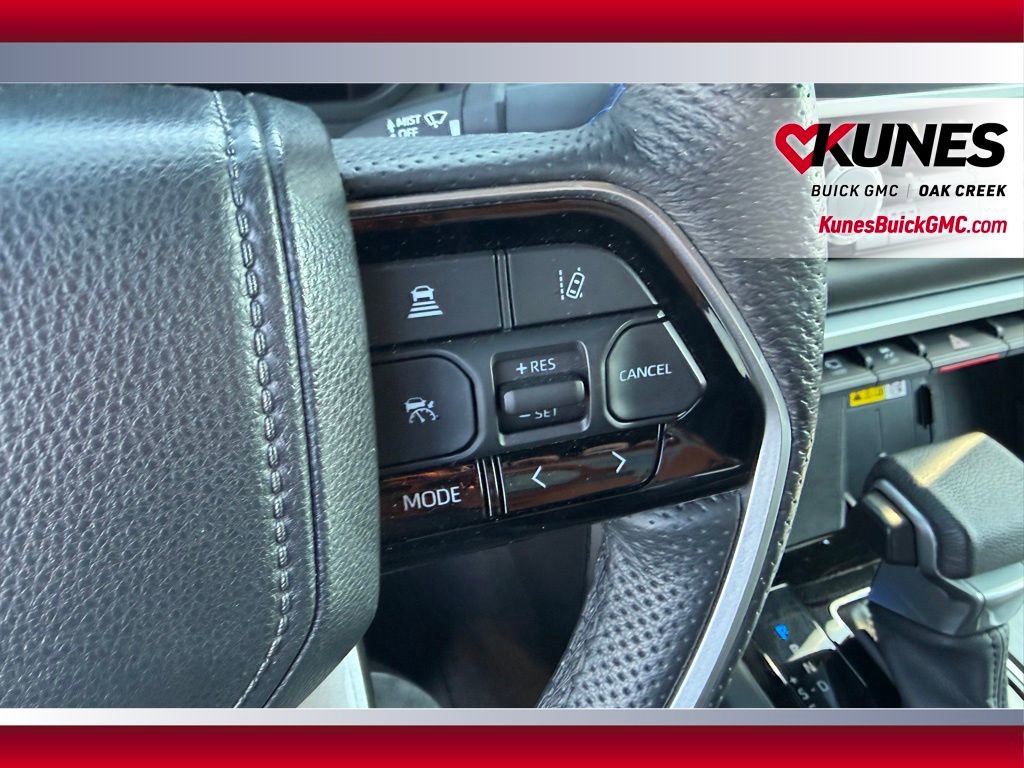 Used 2023 Toyota Tundra Platinum image 14