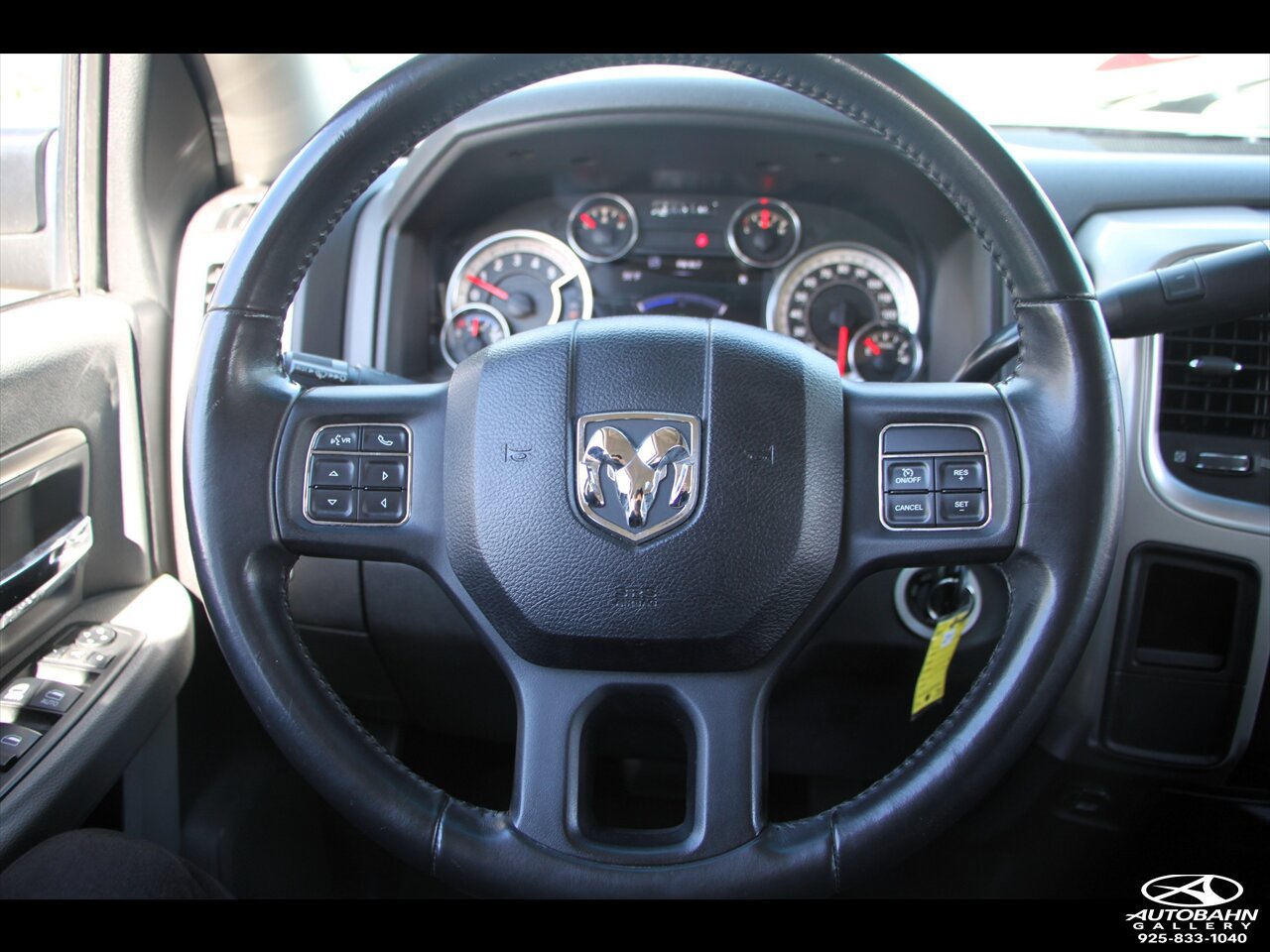 Used 2017 RAM 2500 SLT w/ Luxury Group RWD image 11