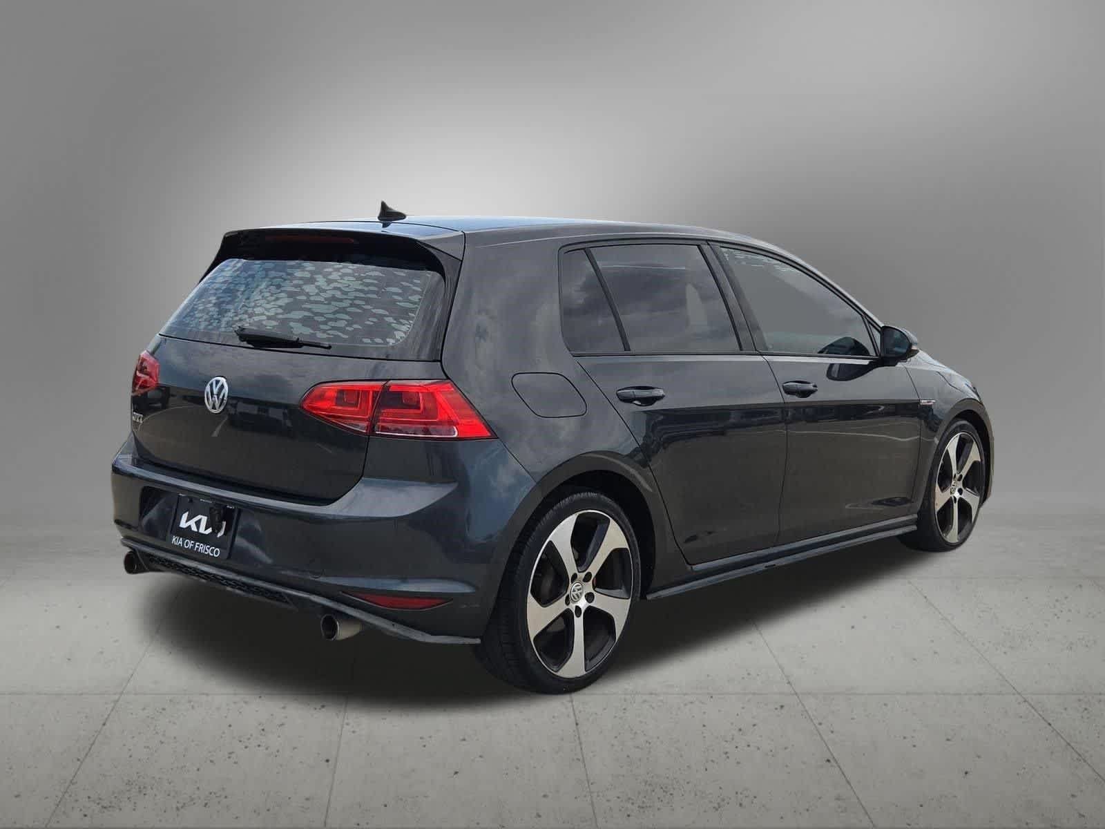 Used 2015 Volkswagen GTI SE FWD image 6