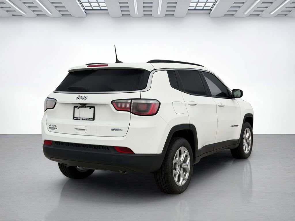 New 2026 Jeep Compass Latitude AWD/4WD image 3