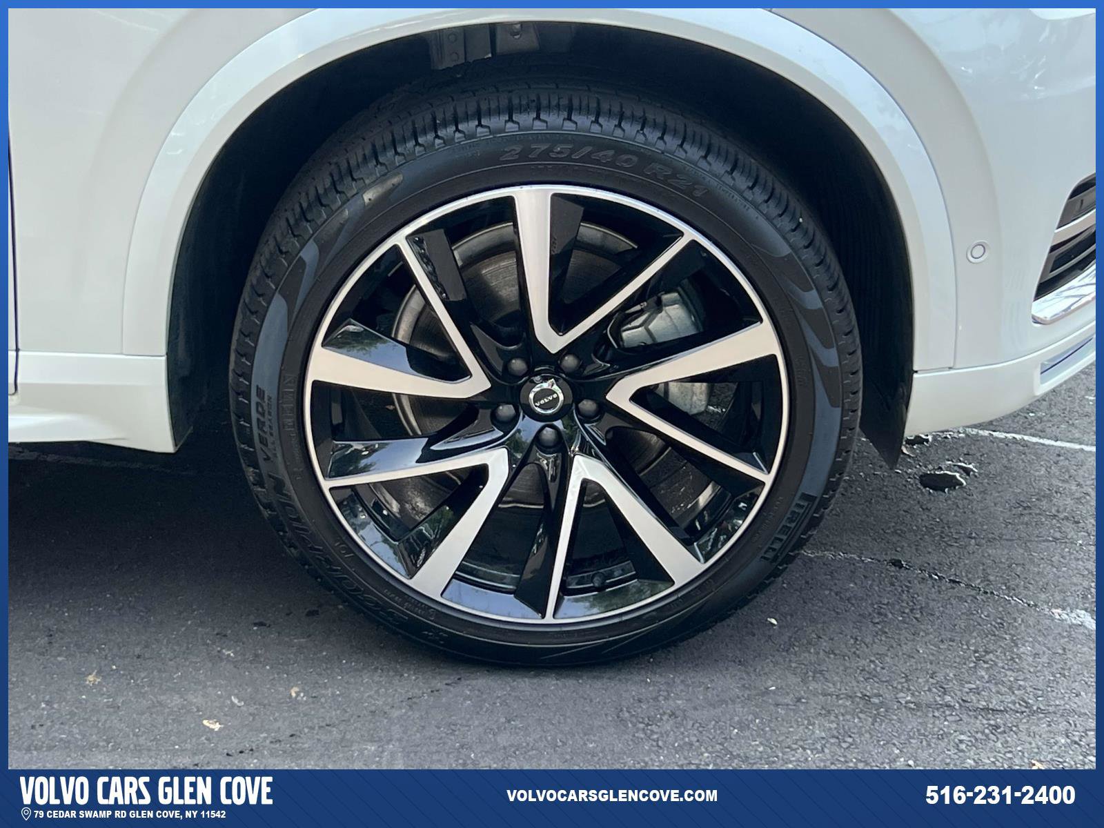 Certified 2025 Volvo XC90 B5 Plus w/ Protection Package Premier image 6