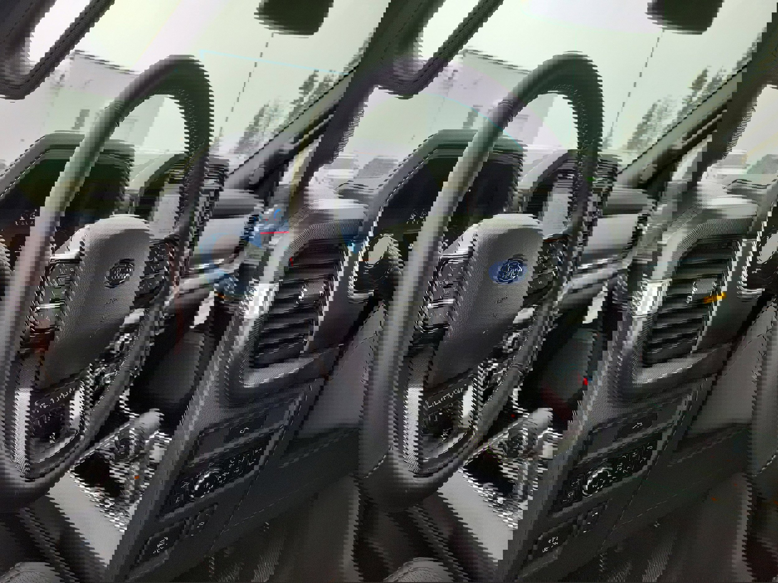 New 2026 Ford F150 Platinum w/ Equipment Group 701A Base image 21