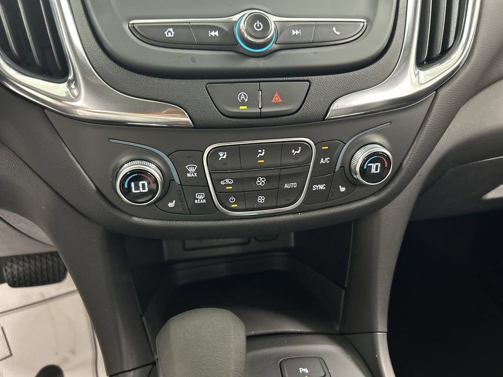Certified 2024 Chevrolet Equinox LT AWD/4WD image 16