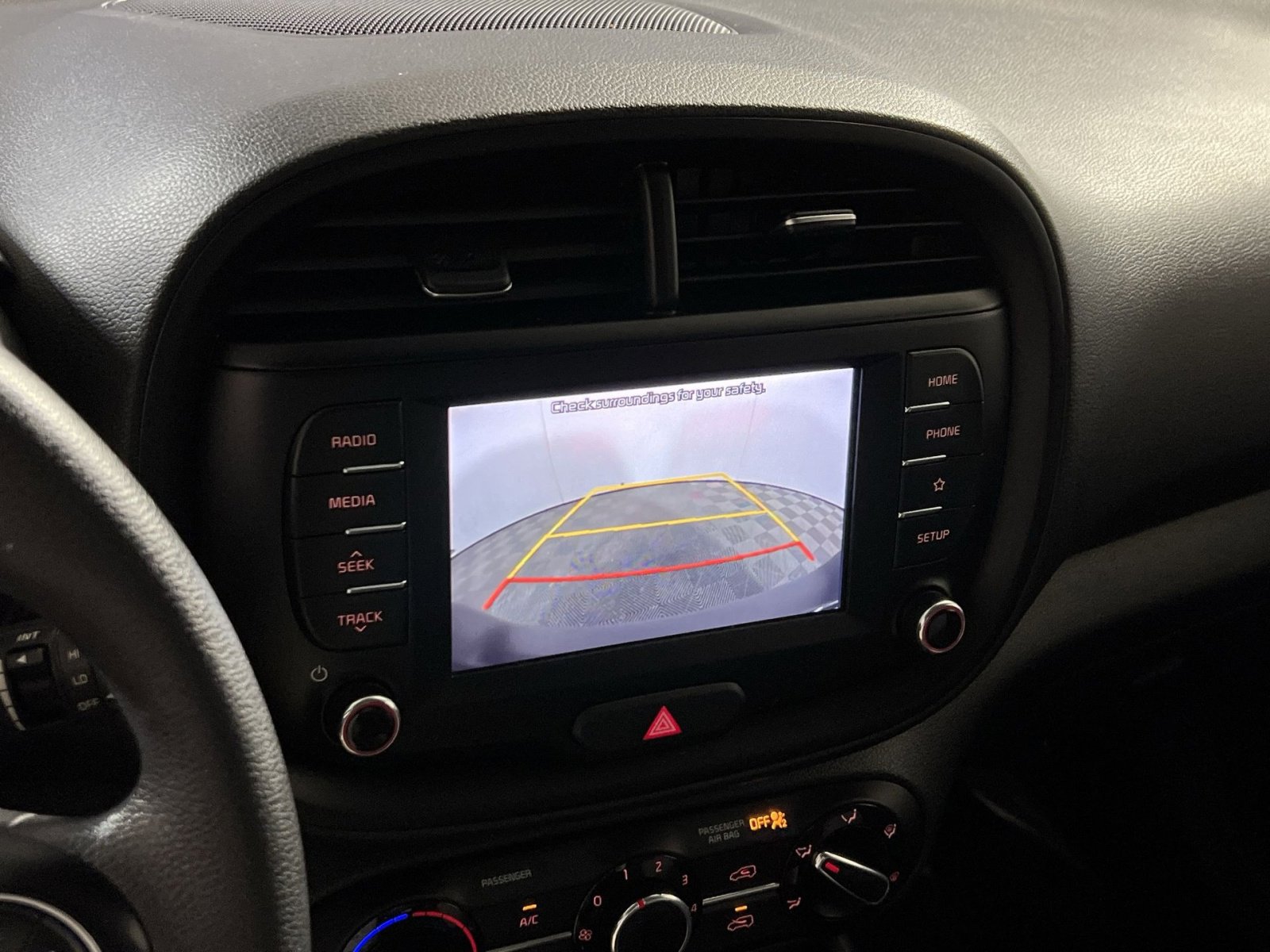 Used 2021 Kia Soul LX image 17