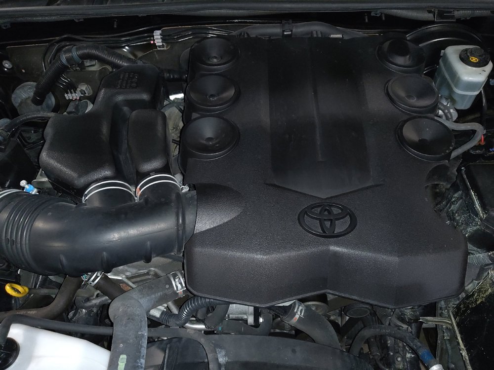 Used 2017 Toyota 4Runner SR5 RWD image 30