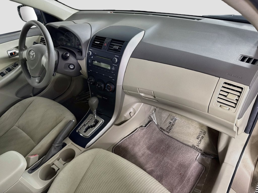 Used 2010 Toyota Corolla LE FWD image 26