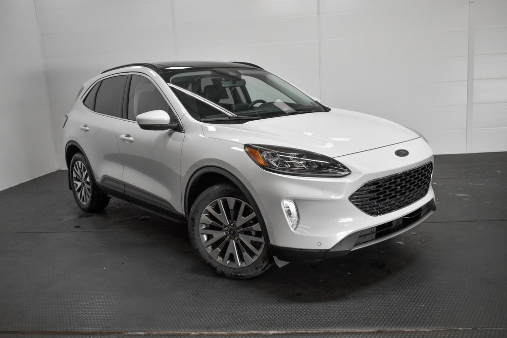 Used 2022 Ford Escape Titanium w/ Class II Trailer Tow Package
