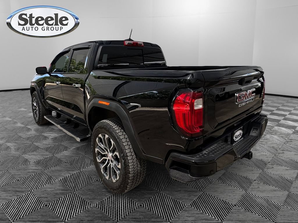 Certified 2023 GMC Canyon Denali w/ Denali Black Edition AWD/4WD image 3