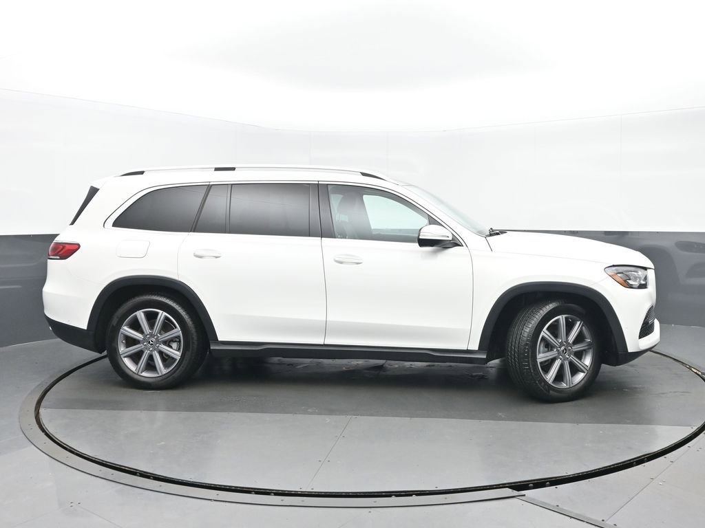 Used 2023 Mercedes-Benz GLS 450 4MATIC image 2