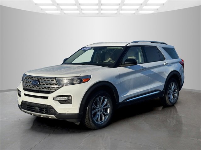 Used 2024 Ford Explorer Limited image 3