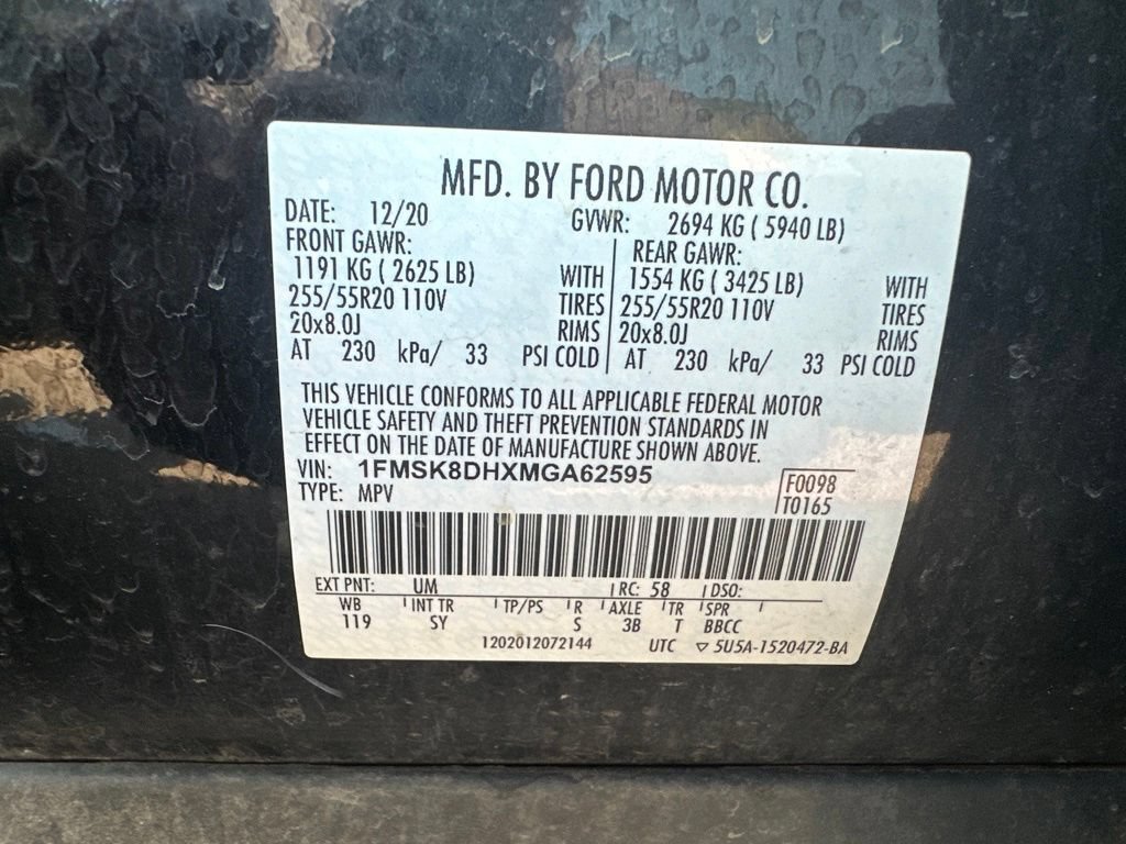Used 2021 Ford Explorer XLT w/ Equipment Group 202A AWD/4WD image 9