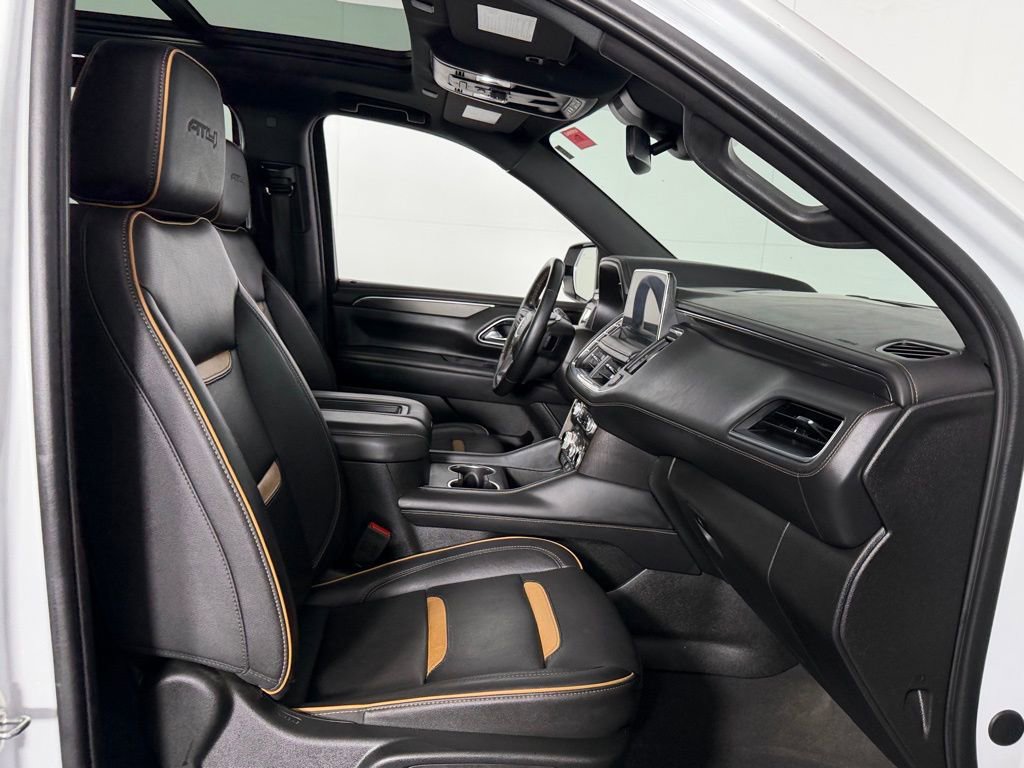 Used 2024 GMC Yukon AT4 w/ AT4 Premium Plus Package image 32