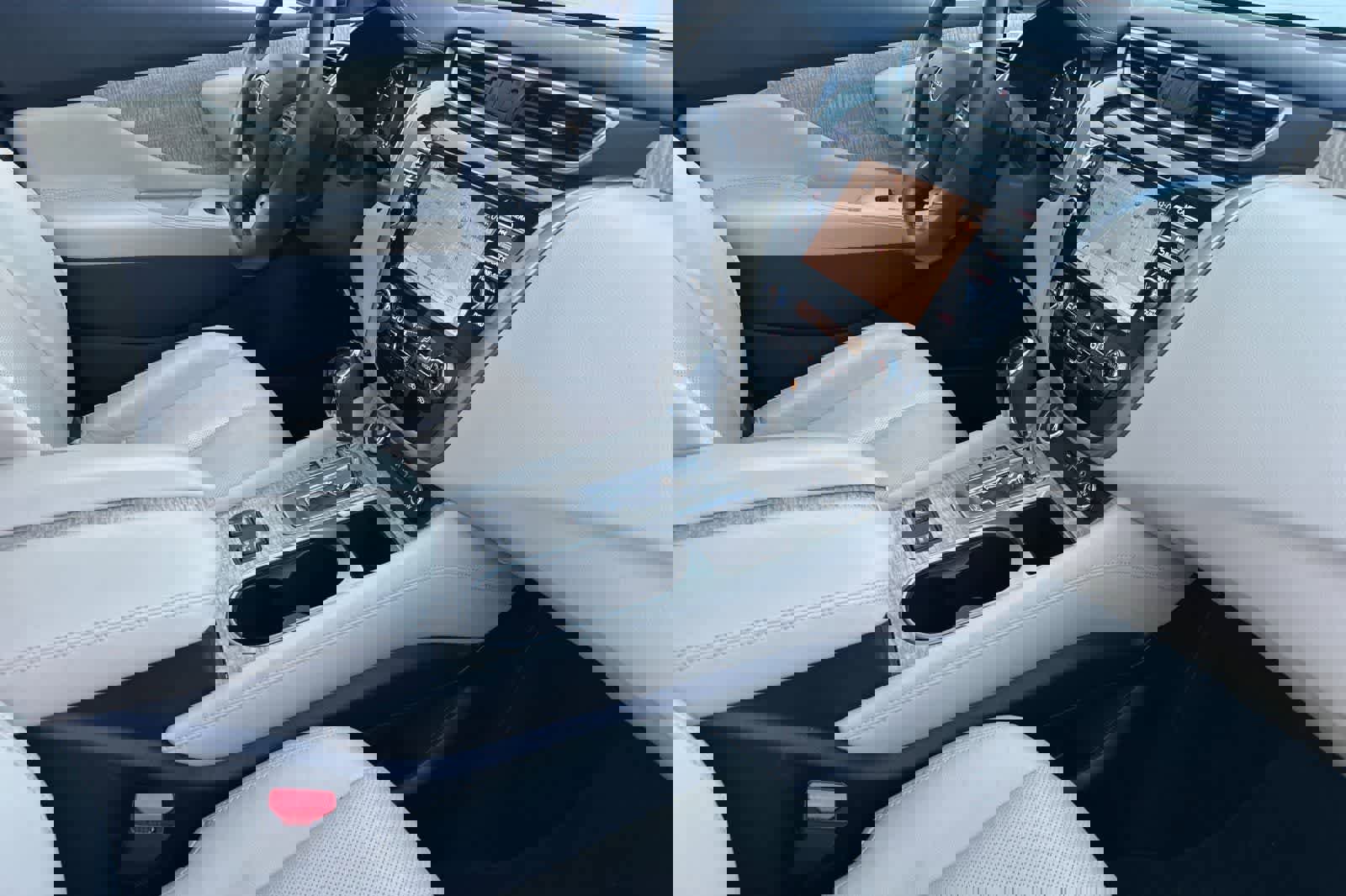 Used 2024 Nissan Murano SL image 17