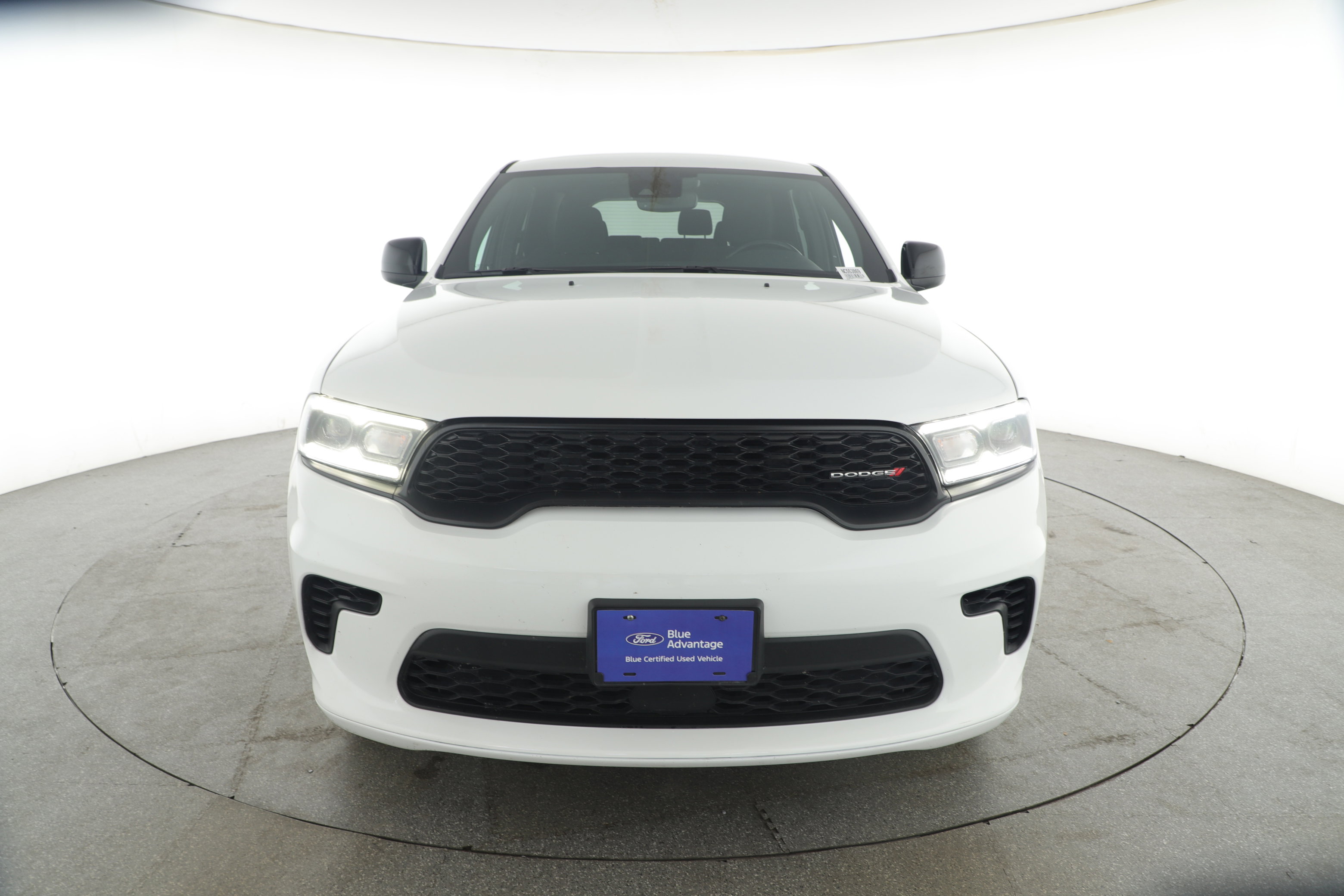 Used 2023 Dodge Durango GT image 2