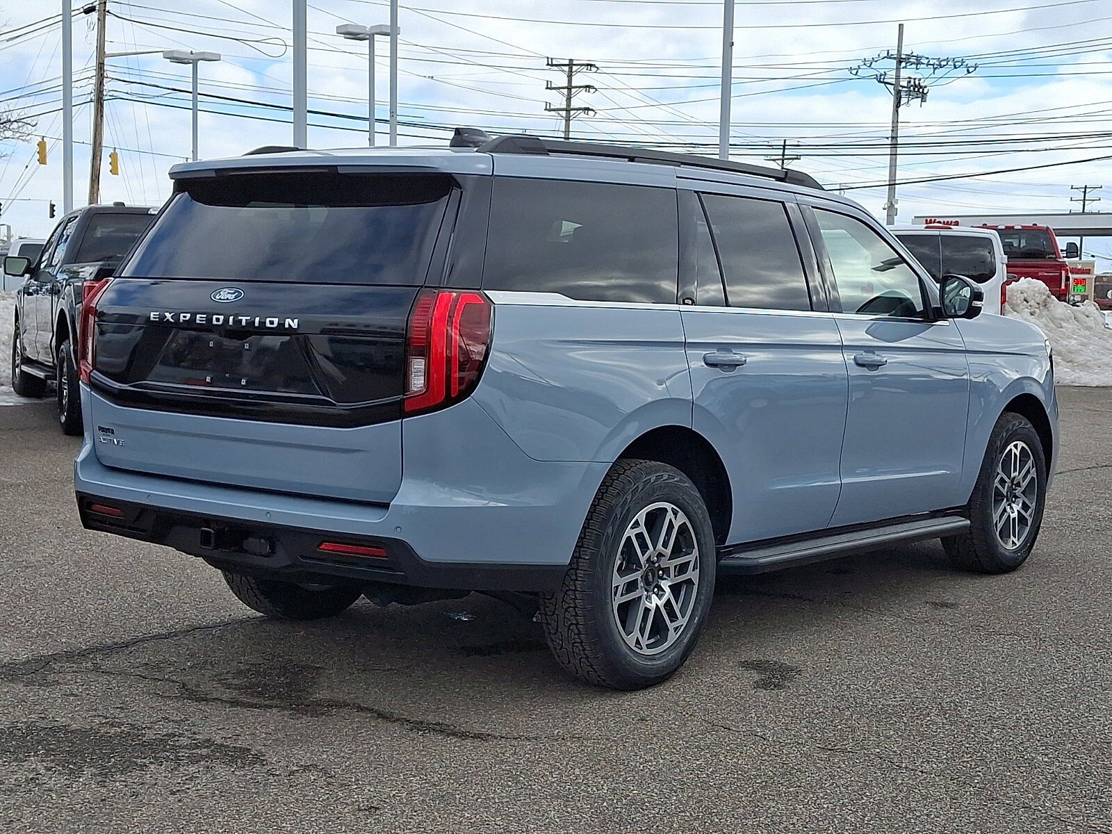New 2026 Ford Expedition Active image 14
