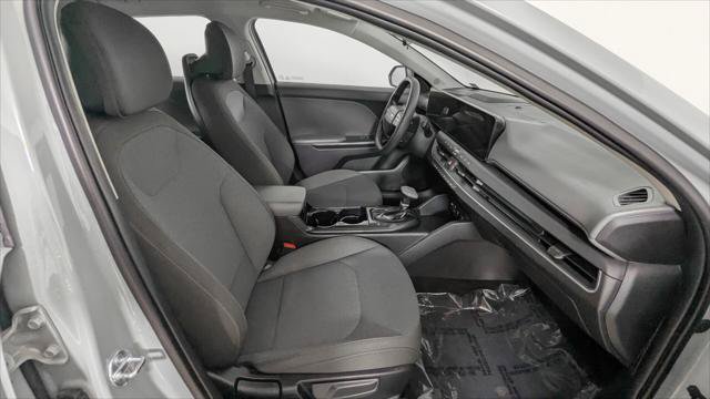 Used 2025 Kia K4 FWD image 23