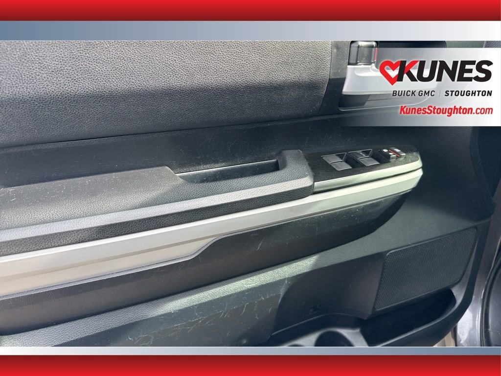 Used 2018 Toyota Tundra SR5 w/ TRD Off Road Package image 17
