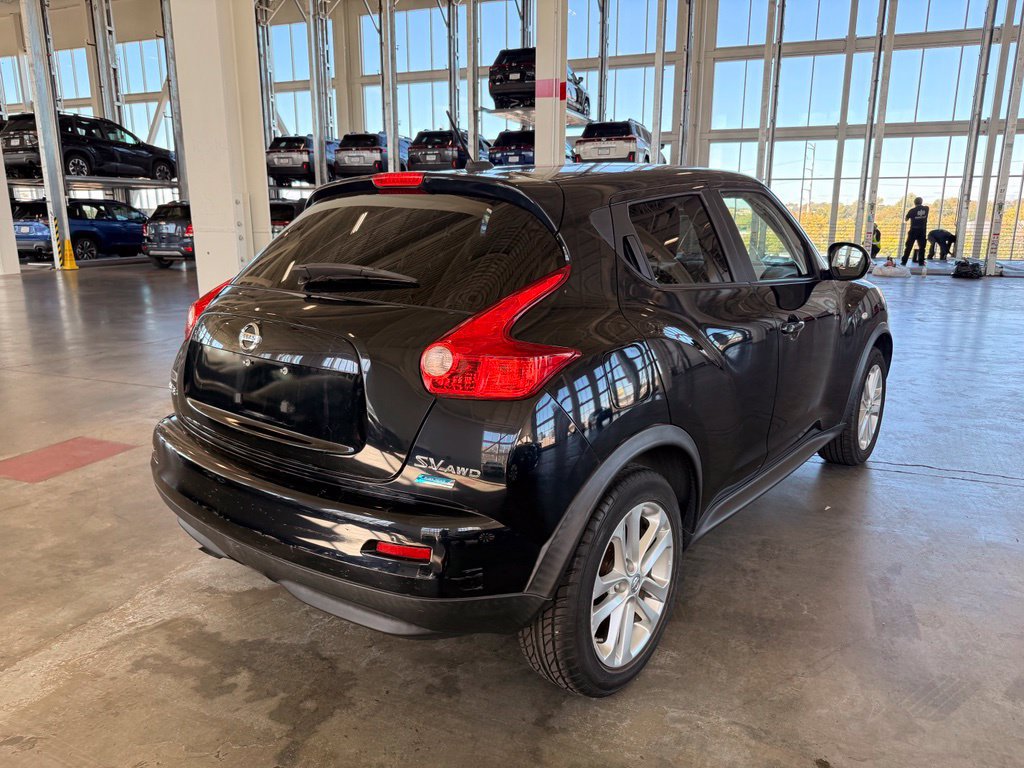 Used 2013 Nissan Juke SV AWD/4WD image 3