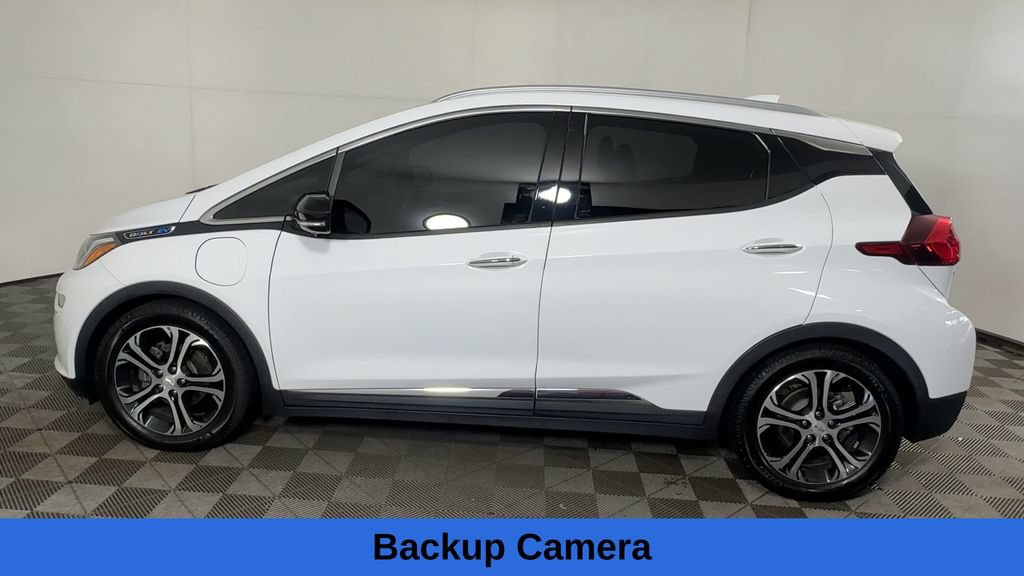 Used 2020 Chevrolet Bolt Premier w/ Infotainment Package FWD image 8