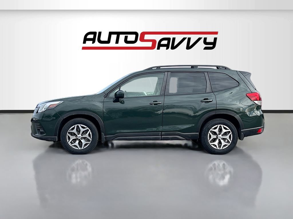 Used 2024 Subaru Forester Premium image 4