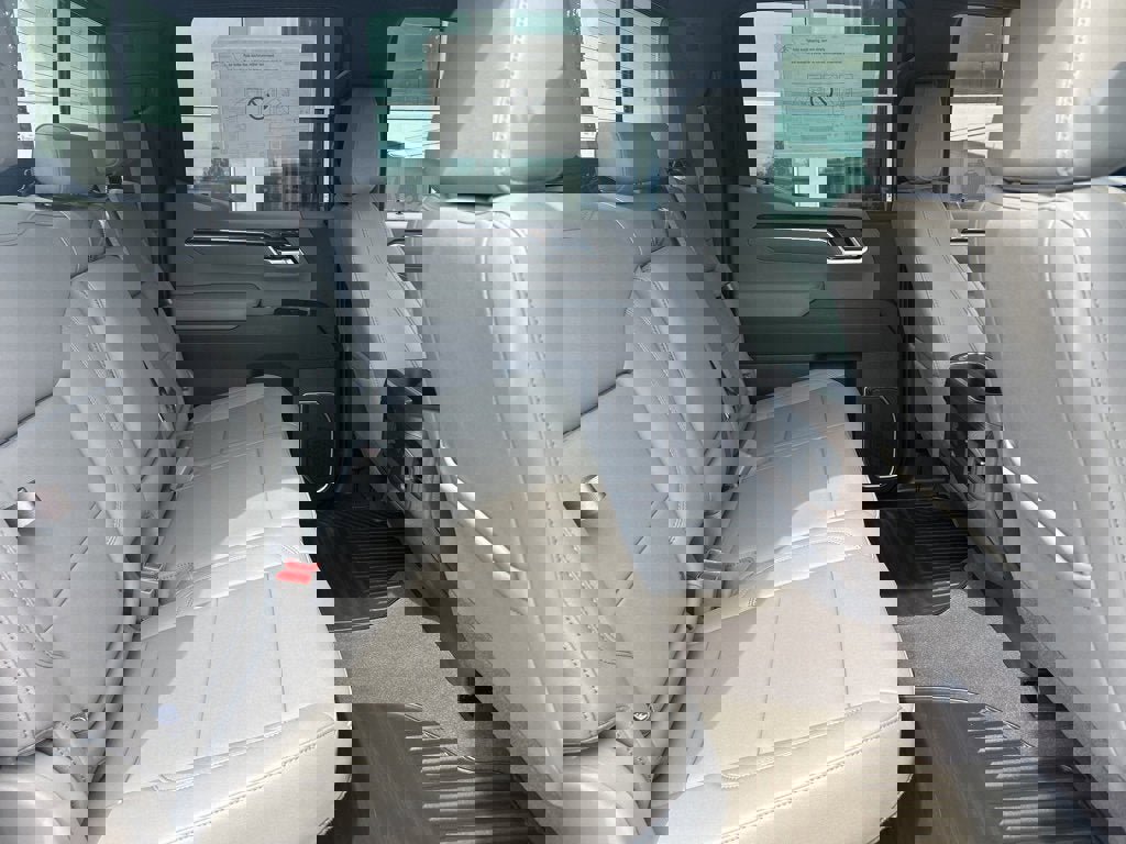 New 2026 Chevrolet Silverado 1500 LT w/ Leather Package image 19