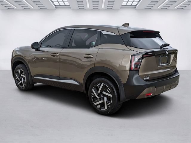 Used 2025 Nissan Kicks SV FWD image 7