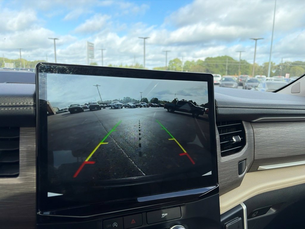 Used 2024 Ford Expedition Max Limited AWD/4WD image 28