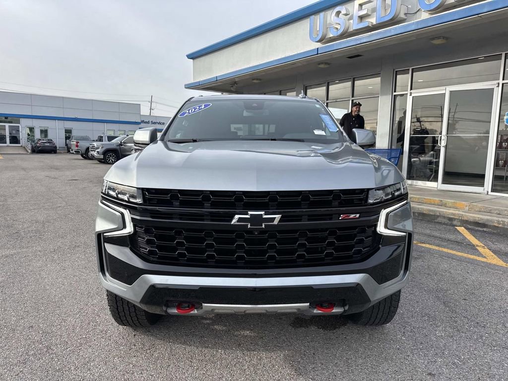 Certified 2024 Chevrolet Suburban Z71 w/ Off-Road Capability Package image 2