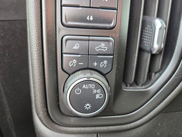 Used 2024 Chevrolet Silverado 2500 Custom w/ Custom Value Package image 31