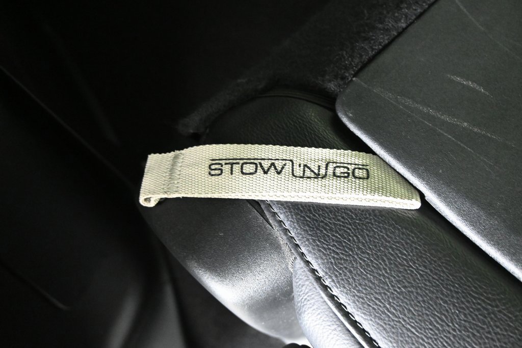 Used 2022 Chrysler Pacifica Touring-L w/ S Appearance Package image 16