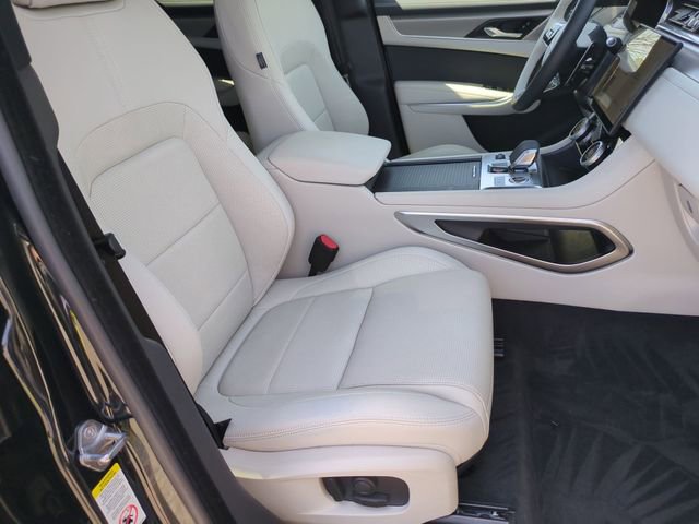 Used 2026 Jaguar F-PACE R-Dynamic S AWD/4WD image 18