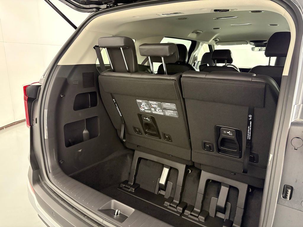 New 2026 Kia Carnival image 18