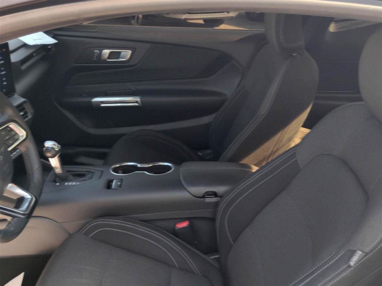 Used 2024 Ford Mustang Coupe RWD image 11
