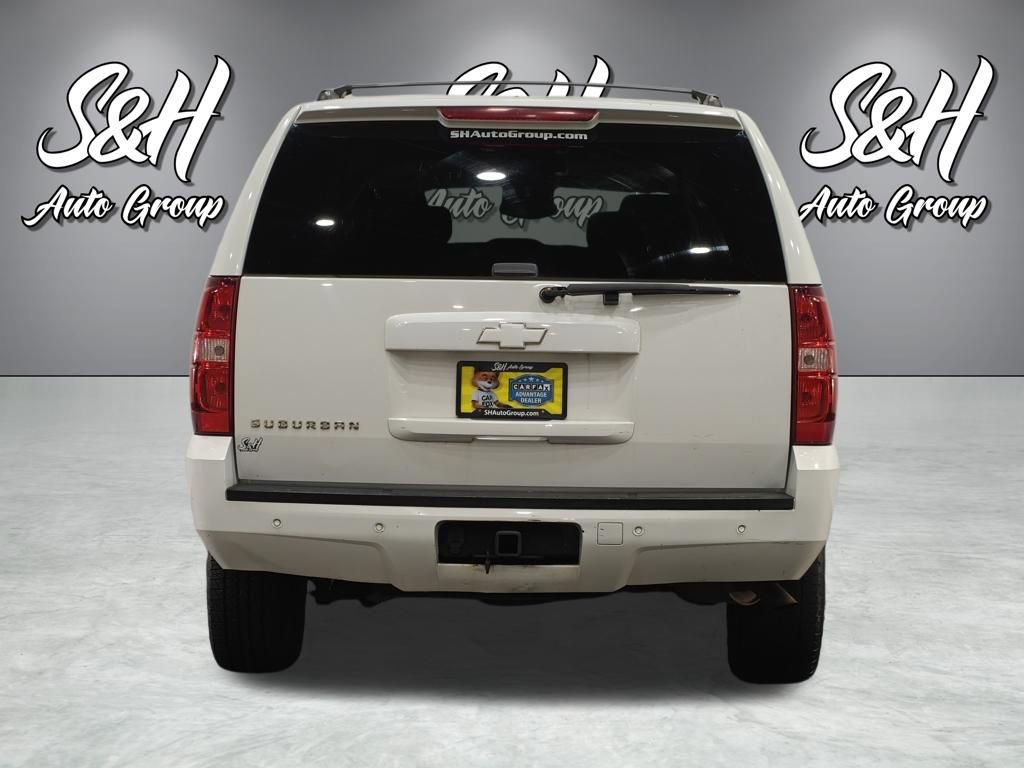 Used 2013 Chevrolet Suburban LT image 22