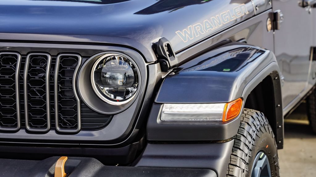 New 2026 Jeep Wrangler Unlimited Sport AWD/4WD image 5