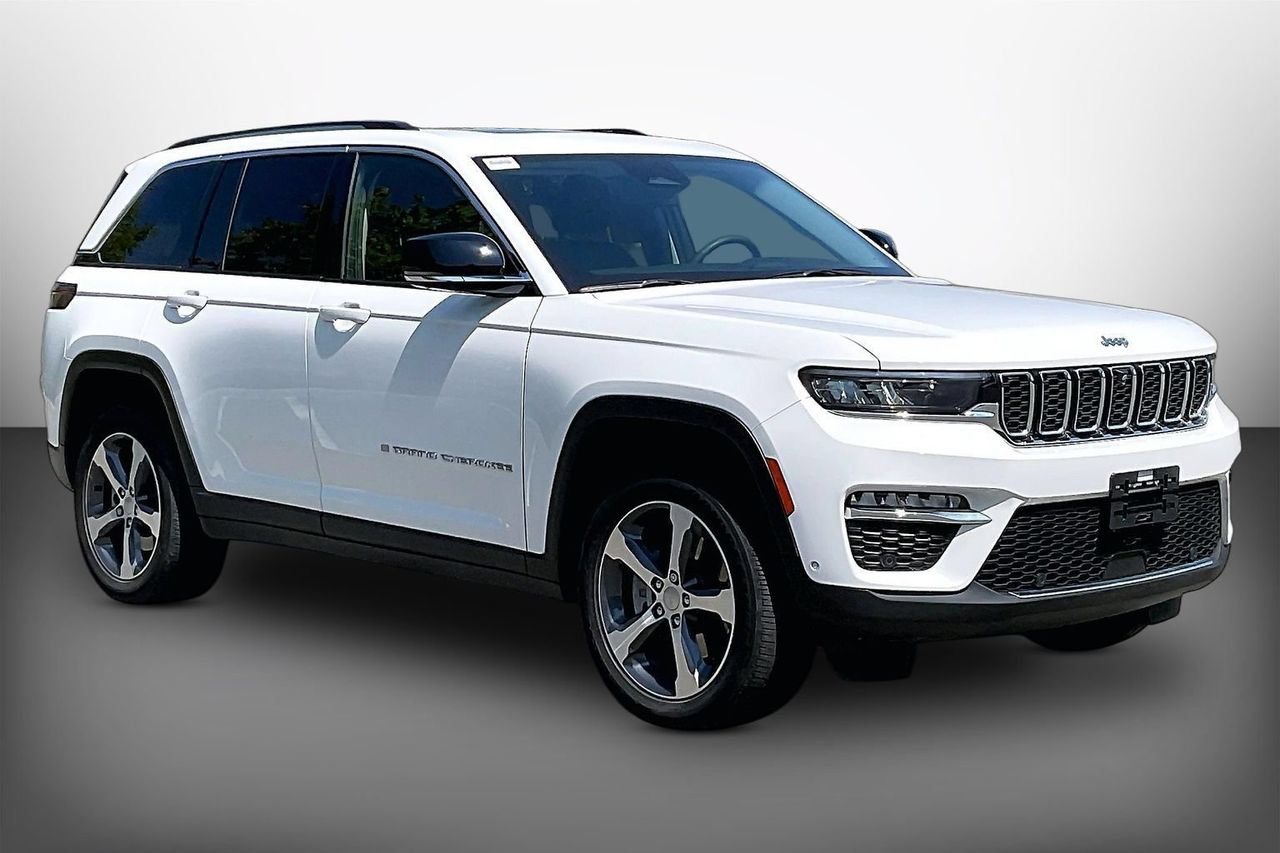 Used 2023 Jeep Grand Cherokee 4WD 4xe w/ Luxury Tech Group II
