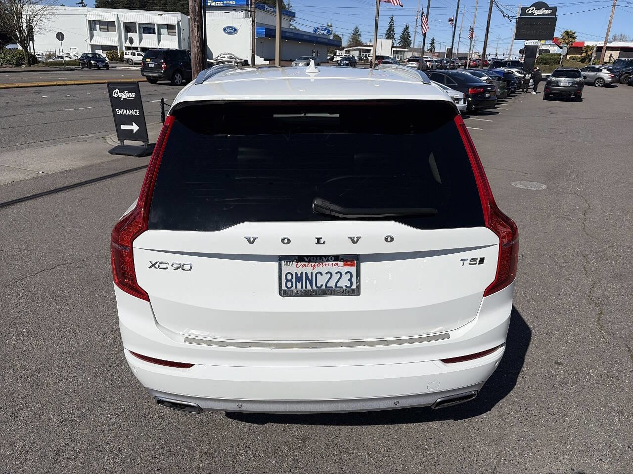 Used 2020 Volvo XC90 T5 Momentum AWD/4WD image 5