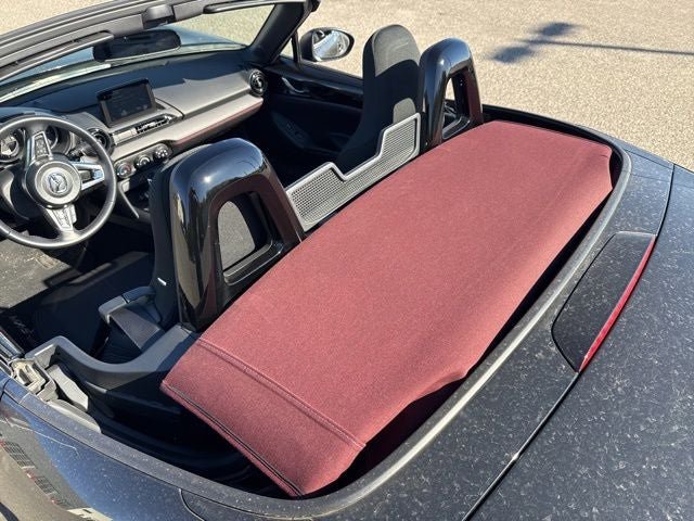 Used 2018 MAZDA MX-5 Miata Club RWD image 6