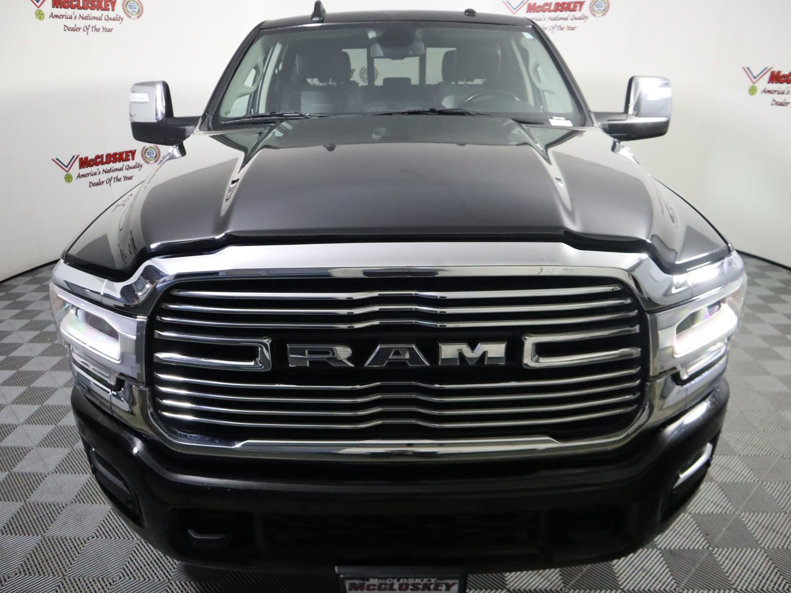 Used 2024 RAM 2500 Laramie image 19