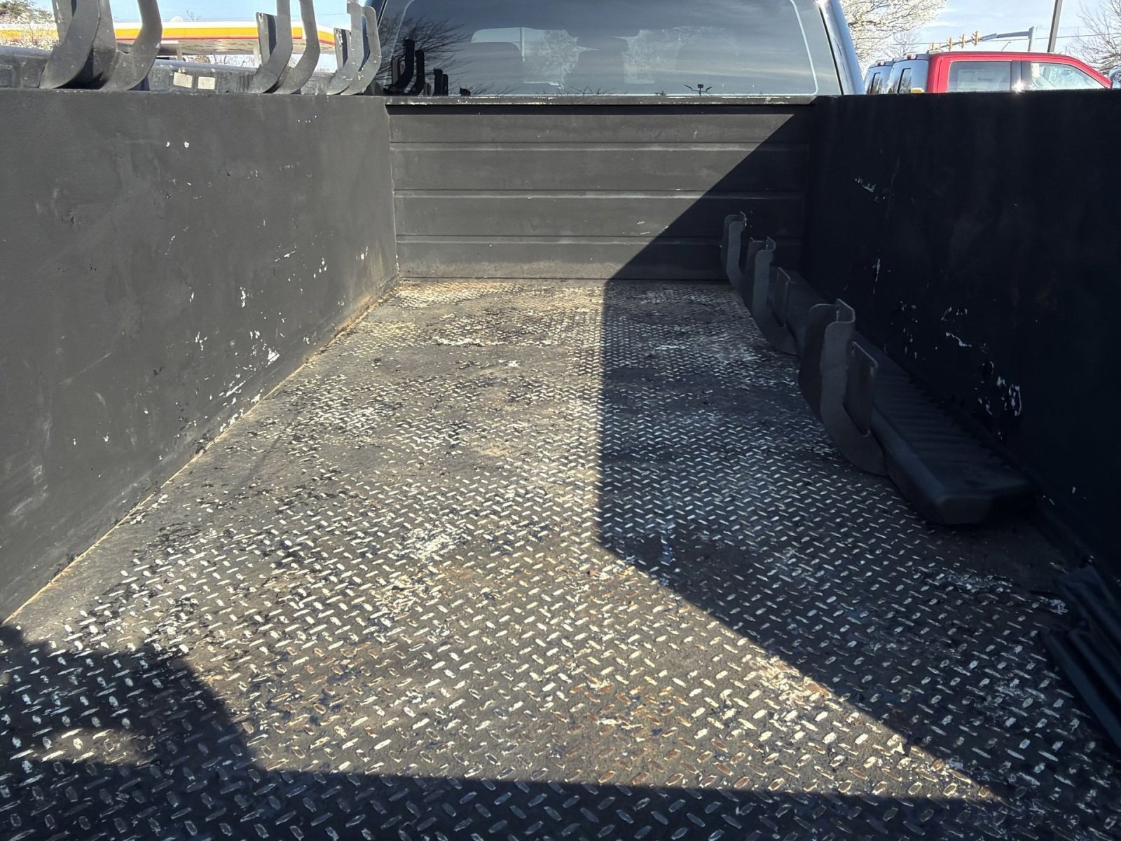 Used 2017 Ford F550 4x4 SuperCab Super Duty image 29