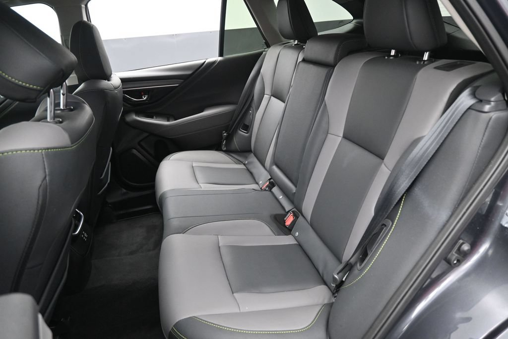 Used 2023 Subaru Outback Onyx Edition AWD/4WD image 29